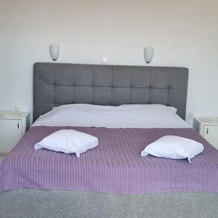 Apartman Bebe In Old Town- With Free Parking *