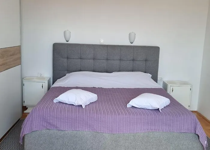 Apartman Bebe In Old Town- With Free Parking *